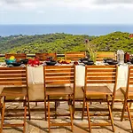 Nyaraló Sea View Pool 2km To Cala Canyelles Fully Air Conditioned King Queen Quality Beds Bbq Lloret de Mar