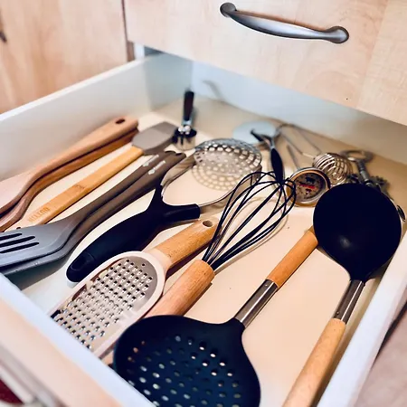 Sea View Pool 2km To Cala Canyelles Fully Air Conditioned King Queen Quality Beds Bbq