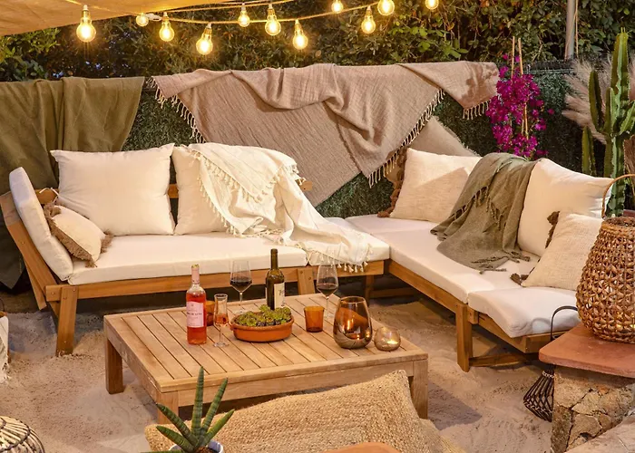 Sea View Pool 2km To Cala Canyelles Fully Air Conditioned King Queen Quality Beds Bbq * Lloret de Mar