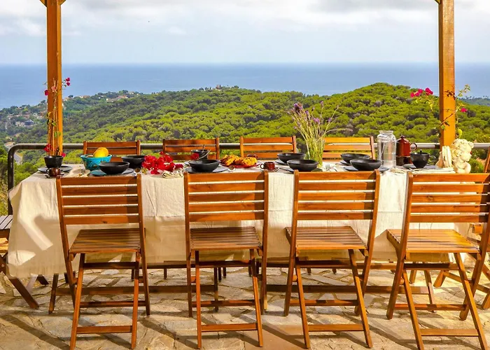 Сasa de vacaciones Sea View Pool 2km To Cala Canyelles Fully Air Conditioned King Queen Quality Beds Bbq Lloret de Mar