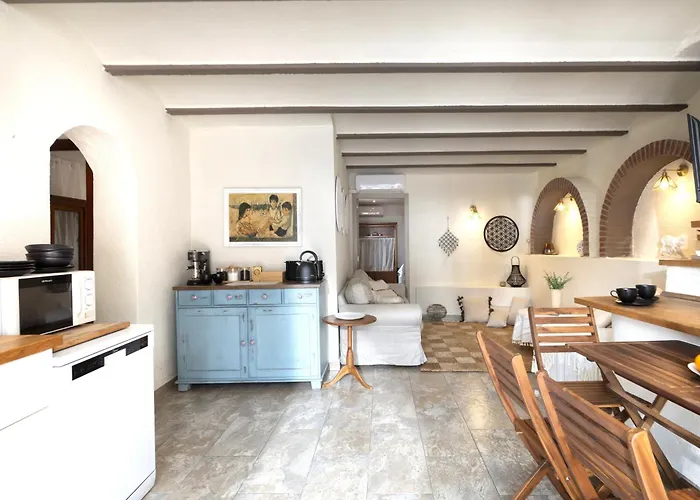 Сasa de vacaciones Sea View Pool 2km To Cala Canyelles Fully Air Conditioned King Queen Quality Beds Bbq