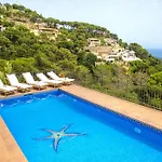 Sea View Pool 2km To Cala Canyelles Fully Air Conditioned King Queen Quality Beds Bbq يوريت دي مار