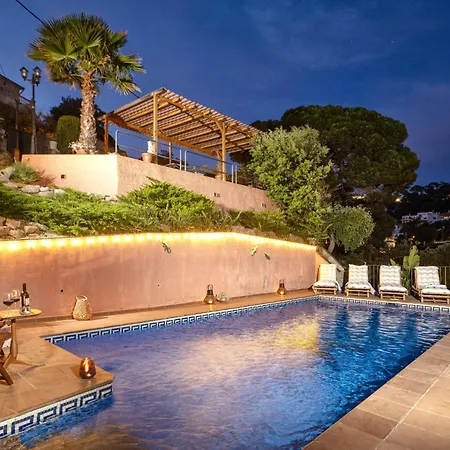 بيت للعطل Sea View Pool 2km To Cala Canyelles Fully Air Conditioned King Queen Quality Beds Bbq